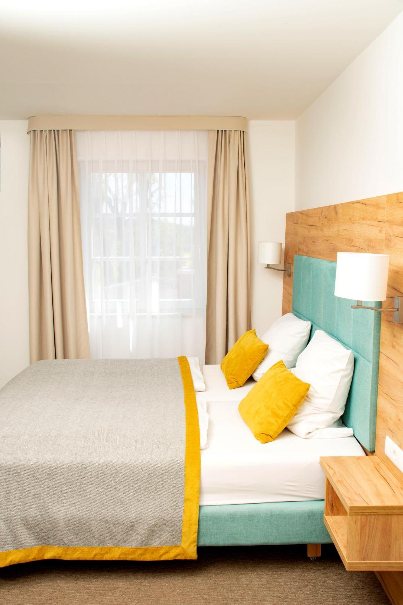 Altes Kurhaus Landhotel Trabelsdorf Екстер'єр фото