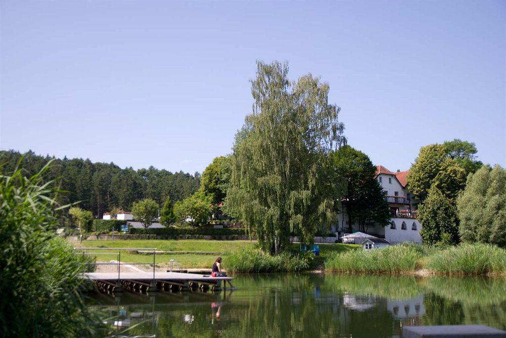 Altes Kurhaus Landhotel Trabelsdorf Екстер'єр фото