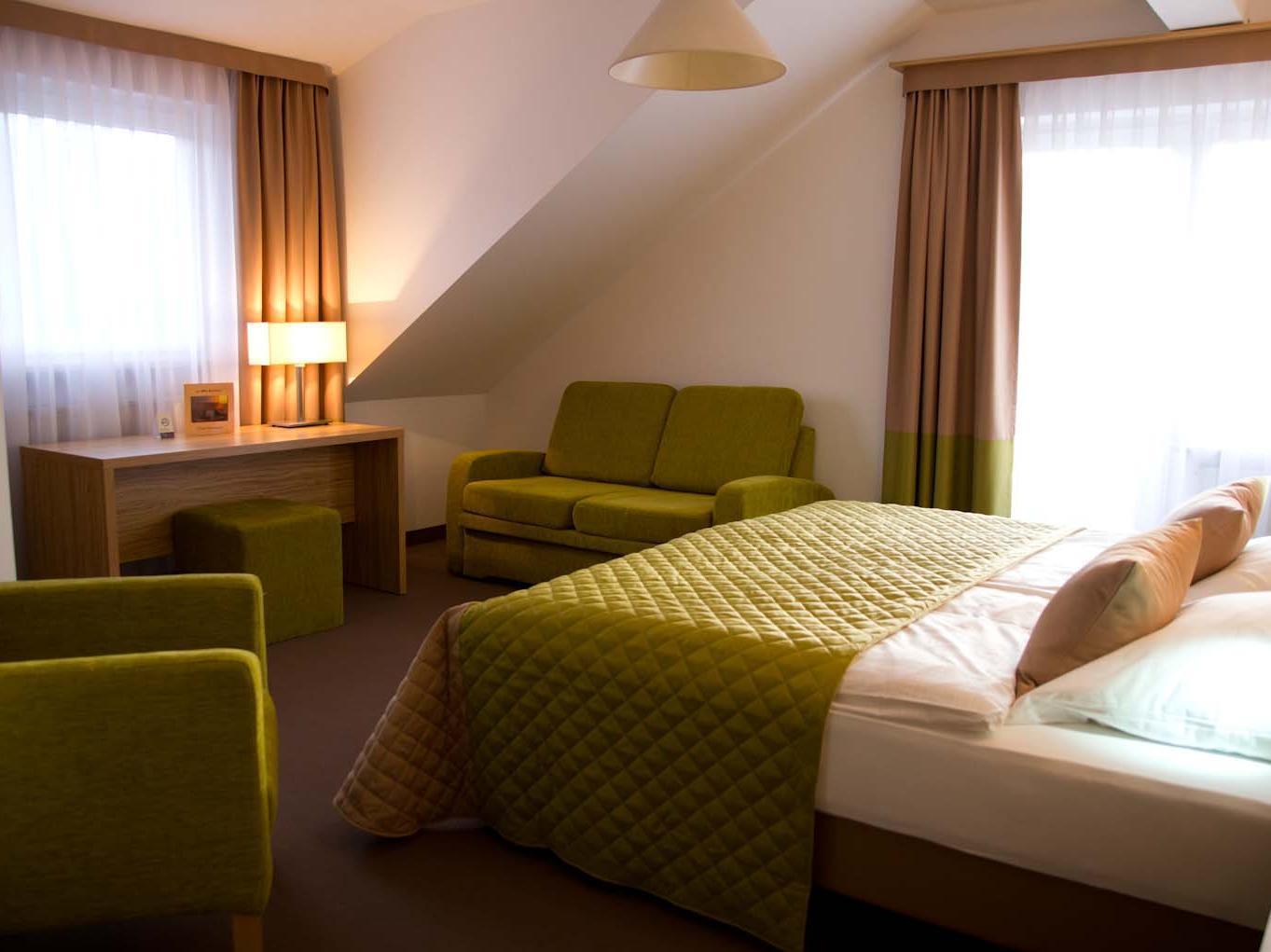Altes Kurhaus Landhotel Trabelsdorf Екстер'єр фото